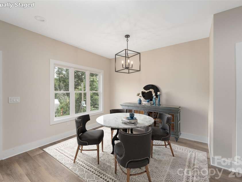 31 Elkwood Avenue, Asheville, NC 28804.  MLS# CAR4389401, YatesRealty ID 10917. Virtually Staged