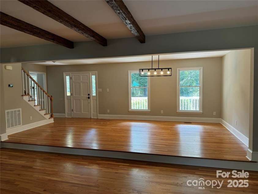 3424 Red Fox Trail, Matthews, NC 28104.  MLS# CAR4301295, YatesRealty ID 10919. 