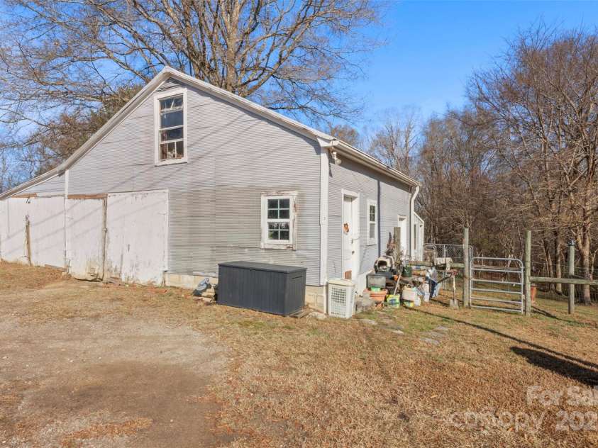 1580 Pine Ridge Road, China Grove, NC 28023.  MLS# CAR4326701, YatesRealty ID 1092. 