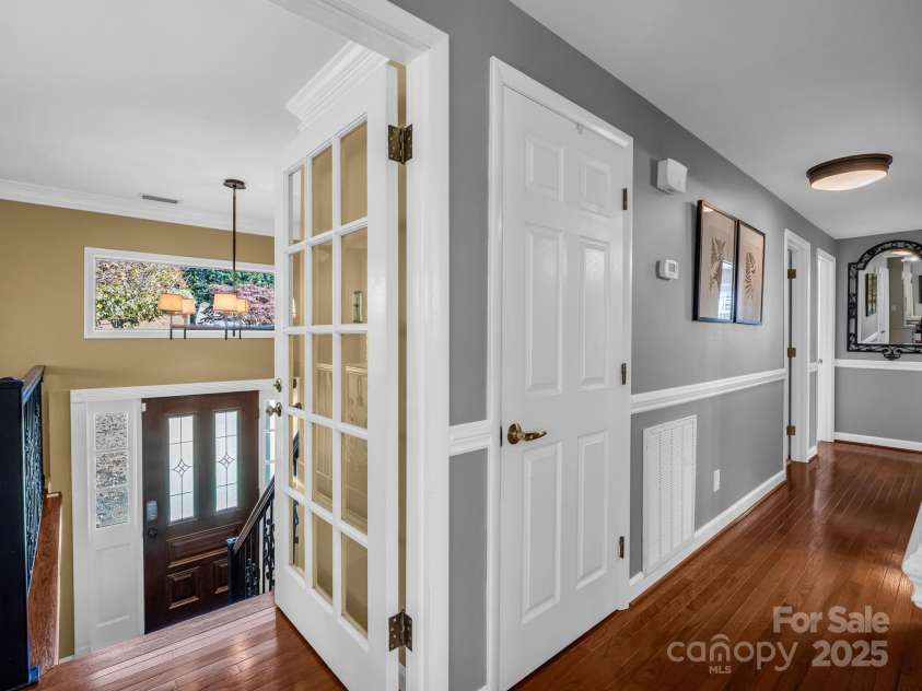 2340 24th Avenue, Hickory, NC 28601.  MLS# CAR4314509, YatesRealty ID 1092. 