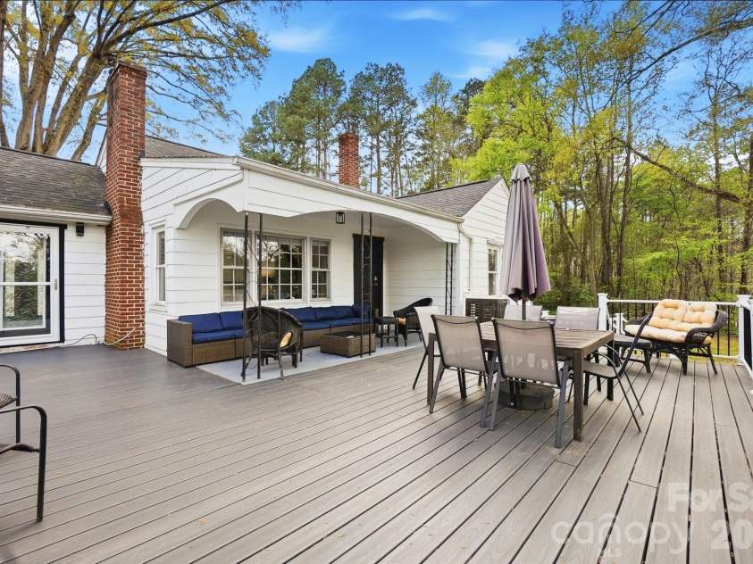 2104 Hillcrest Avenue, Albemarle, NC 28001.  MLS# CAR4365674, YatesRealty ID 10920. 