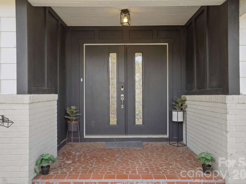 2104 Hillcrest Avenue, Albemarle, NC 28001.  MLS# CAR4365674, YatesRealty ID 10920. 