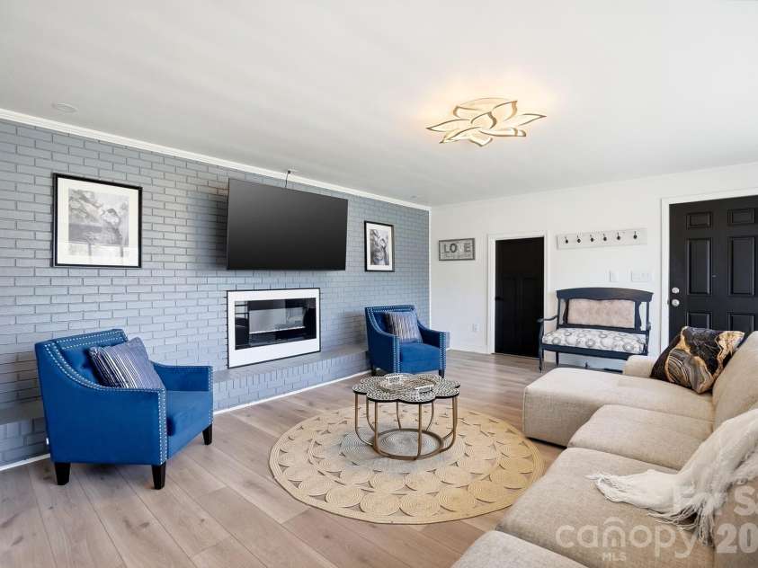 2104 Hillcrest Avenue, Albemarle, NC 28001.  MLS# CAR4365674, YatesRealty ID 10920. 