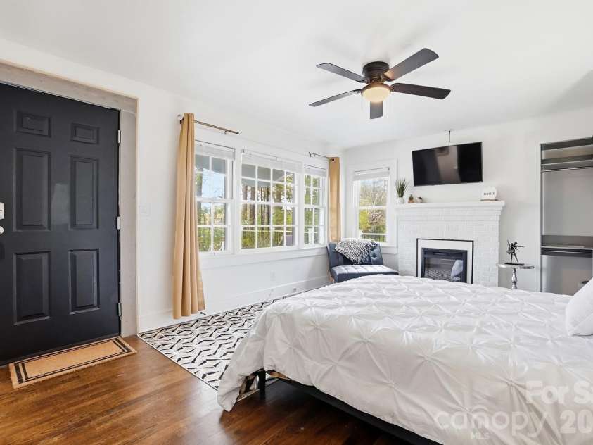 2104 Hillcrest Avenue, Albemarle, NC 28001.  MLS# CAR4365674, YatesRealty ID 10920. 
