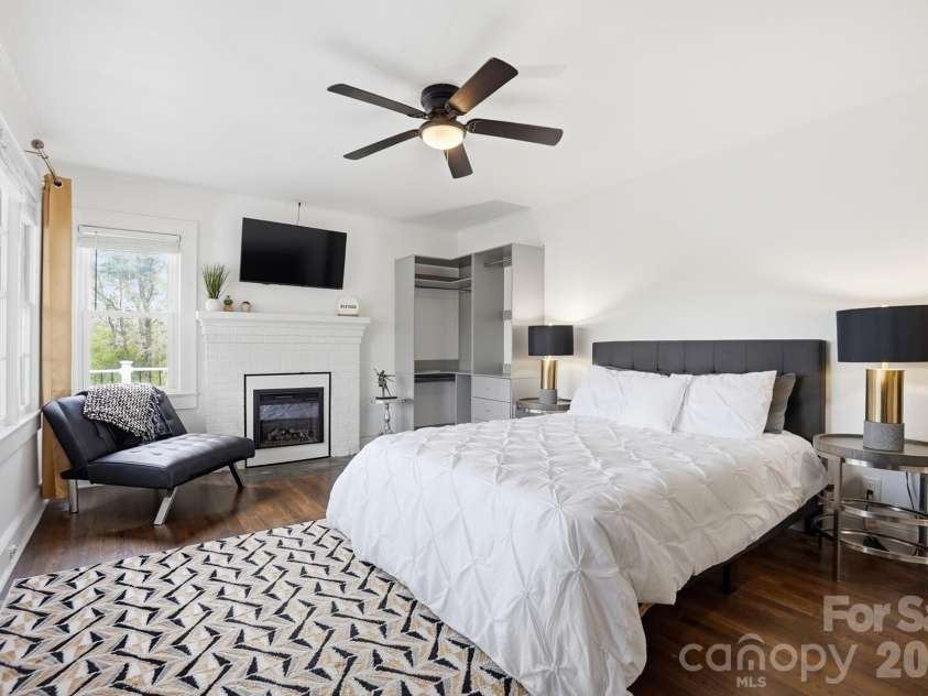 2104 Hillcrest Avenue, Albemarle, NC 28001.  MLS# CAR4365674, YatesRealty ID 10920. 