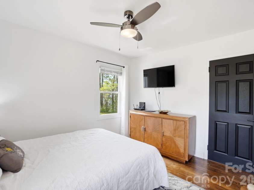 2104 Hillcrest Avenue, Albemarle, NC 28001.  MLS# CAR4365674, YatesRealty ID 10920. 