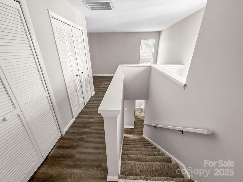 7140 Stonington Lane, Charlotte, NC 28227.  MLS# CAR4227224, YatesRealty ID 10922. 