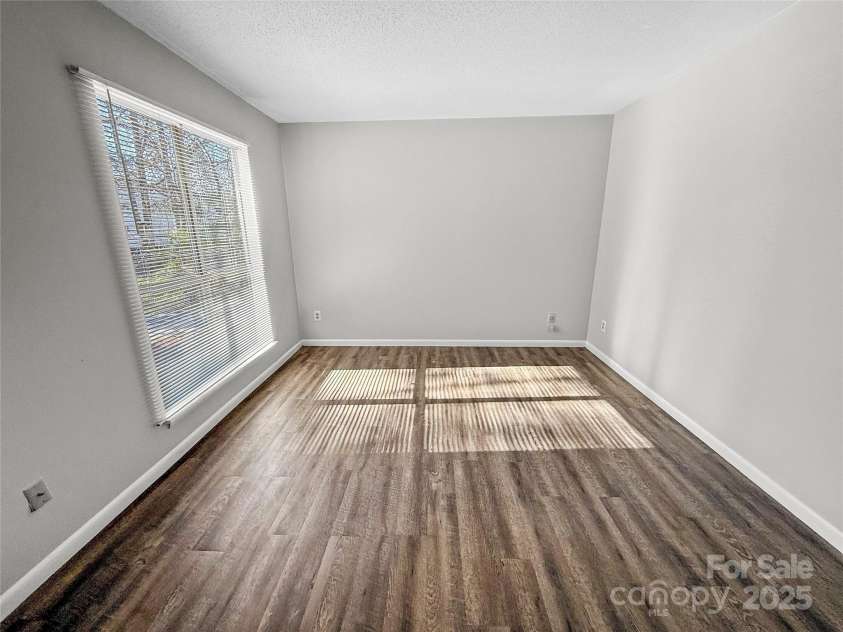 7140 Stonington Lane, Charlotte, NC 28227.  MLS# CAR4227224, YatesRealty ID 10922. 