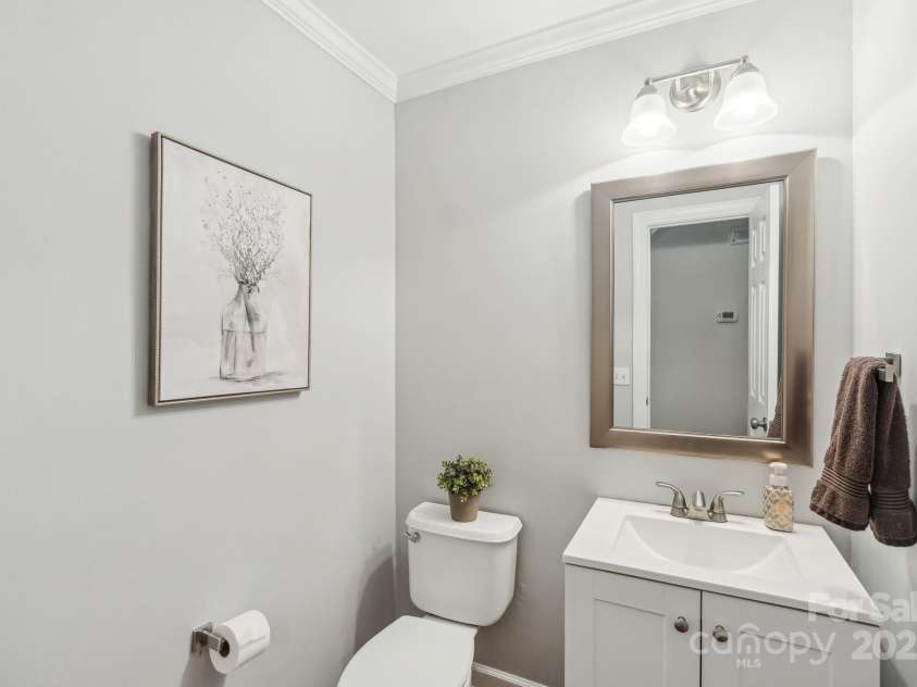 11333 Snapfinger Drive, Charlotte, NC 28277.  MLS# CAR4241632, YatesRealty ID 10923. 