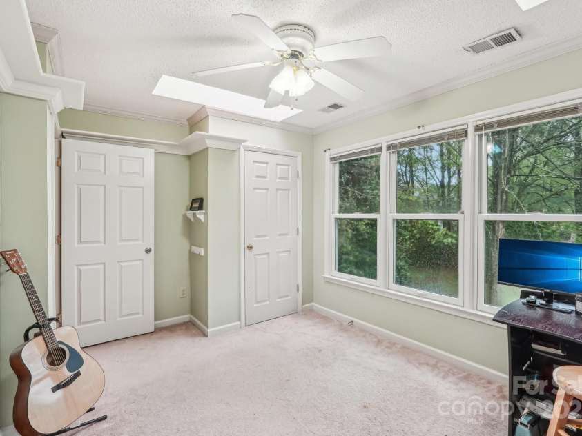 11333 Snapfinger Drive, Charlotte, NC 28277.  MLS# CAR4241632, YatesRealty ID 10923. 