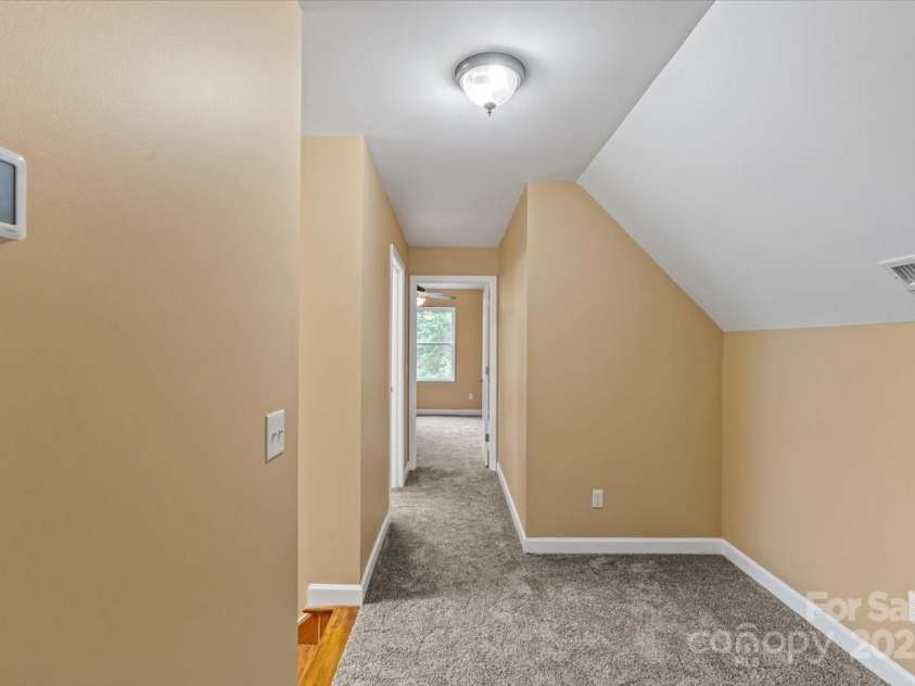 16 Derry Drive, Horse Shoe, NC 28742.  MLS# CAR4242776, YatesRealty ID 10924. 