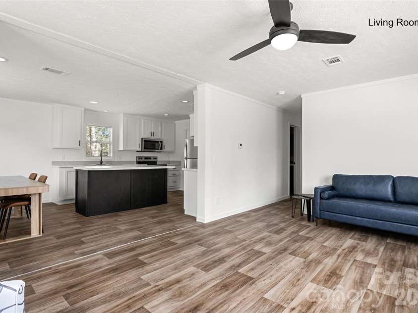 1109 Marion Street, Lancaster, SC 29720.  MLS# CAR4366462, YatesRealty ID 10925. 