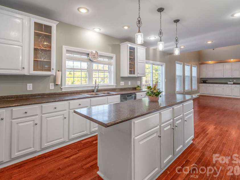 1876 Columbia Road, Chester, SC 29706.  MLS# CAR4364230, YatesRealty ID 10926. 