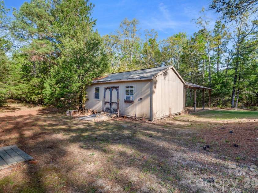 1876 Columbia Road, Chester, SC 29706.  MLS# CAR4364230, YatesRealty ID 10926. Outbuilding 2