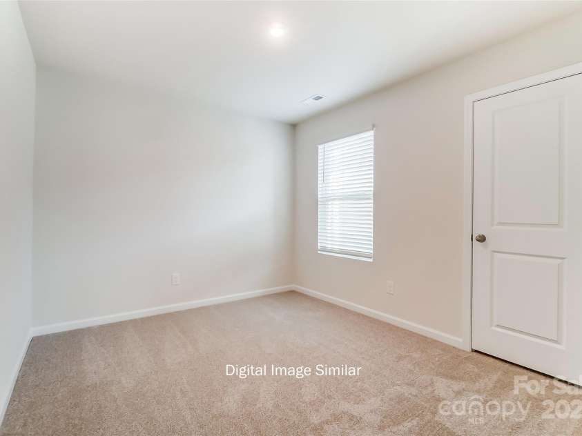 6419 Mallow Crossing Lane, Charlotte, NC 28213.  MLS# CAR4225117, YatesRealty ID 10926. 