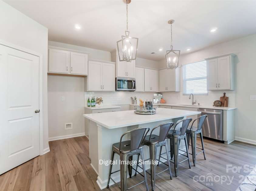 6419 Mallow Crossing Lane, Charlotte, NC 28213.  MLS# CAR4225117, YatesRealty ID 10926. 