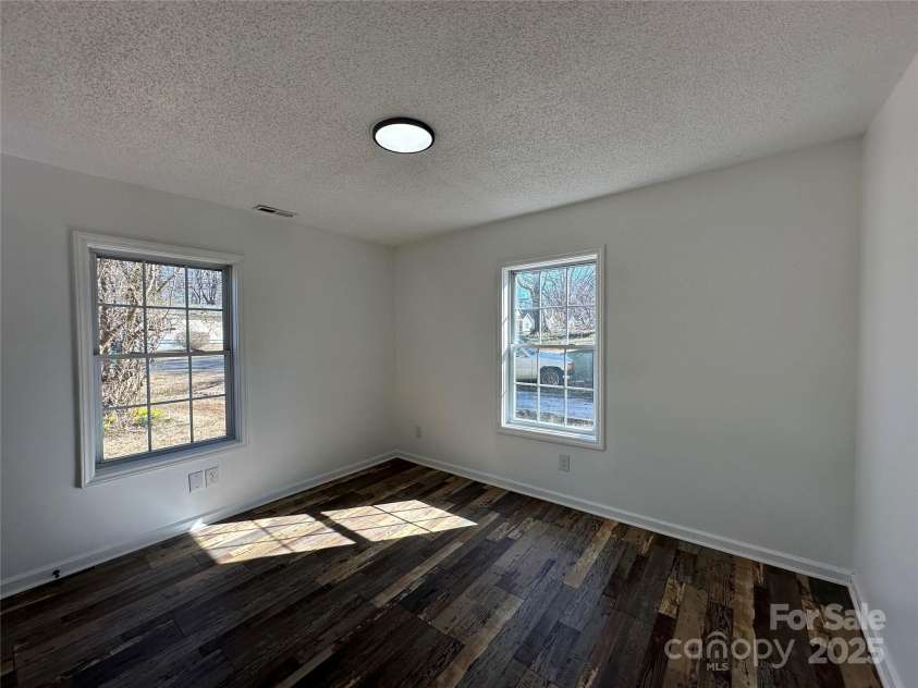 502 Maine Avenue, Bessemer City, NC 28016.  MLS# CAR4226816, YatesRealty ID 10927. 