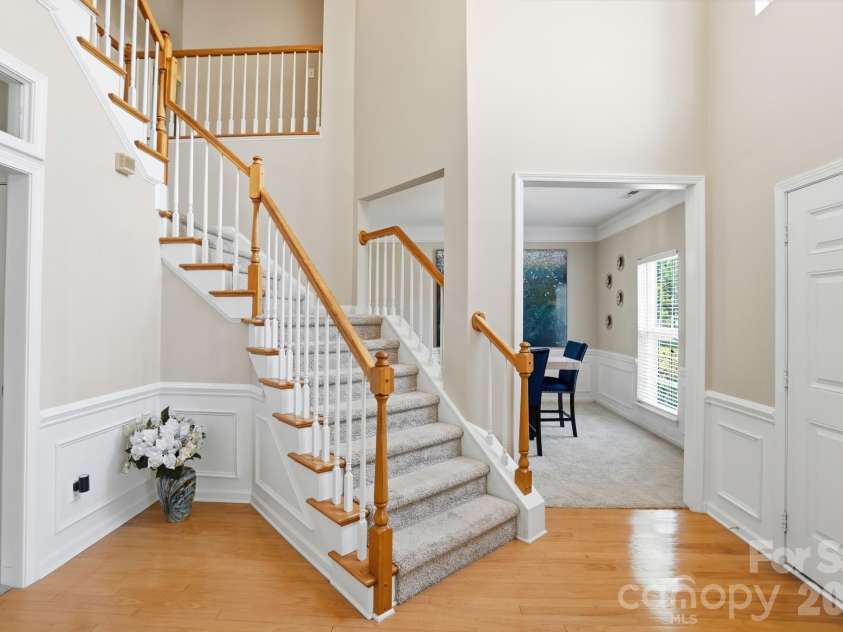 8329 Beardsley Drive, Charlotte, NC 28269.  MLS# CAR4357292, YatesRealty ID 10927. 