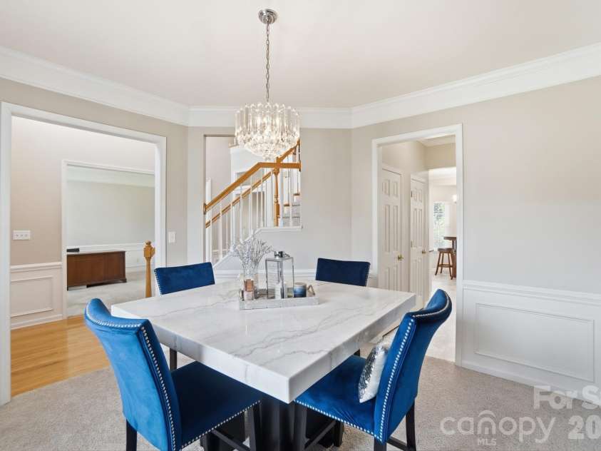 8329 Beardsley Drive, Charlotte, NC 28269.  MLS# CAR4357292, YatesRealty ID 10927. 