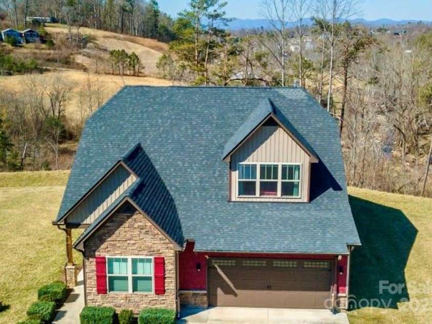 34 Checkerberry Court, Weaverville, NC 28787.  MLS# CAR4251571, YatesRealty ID 10928. Welcome to 34 Checkerberry Court