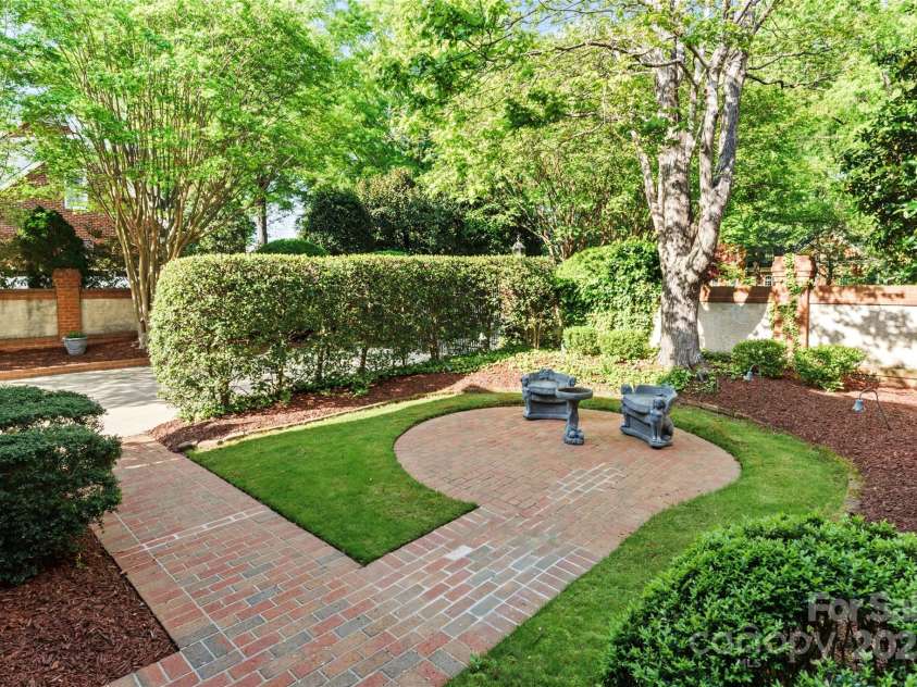 8934 Winged Bourne Drive, Charlotte, NC 28210.  MLS# CAR4245906, YatesRealty ID 10929. 