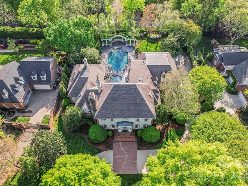 8934 Winged Bourne Drive, Charlotte, NC 28210.  MLS# CAR4245906, YatesRealty ID 10929. 