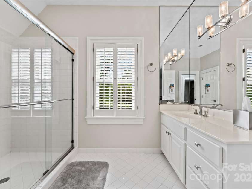 8934 Winged Bourne Drive, Charlotte, NC 28210.  MLS# CAR4245906, YatesRealty ID 10929. 