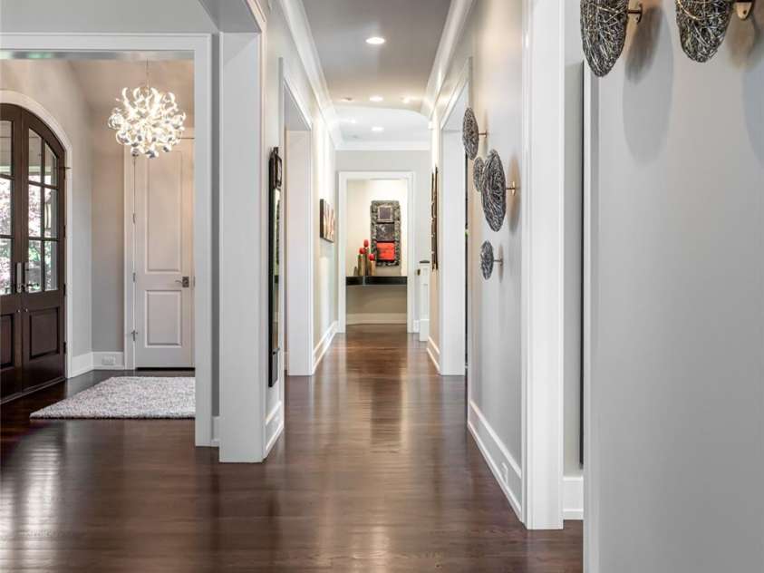 10 Fairsted Drive, Asheville, NC 28803.  MLS# CAR4307795, YatesRealty ID 1093. 