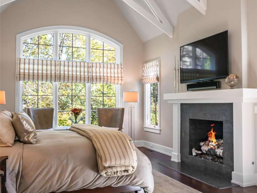 10 Fairsted Drive, Asheville, NC 28803.  MLS# CAR4307795, YatesRealty ID 1093. 