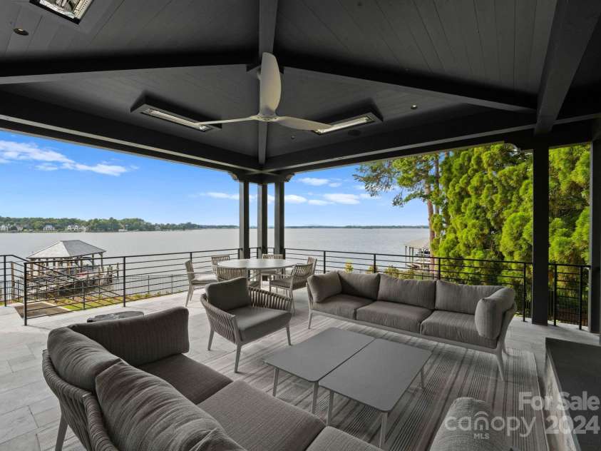19125 Peninsula Point Drive, Cornelius, NC 28031.  MLS# CAR4180906, YatesRealty ID 1093. Covered Patio off of the Kitchen.