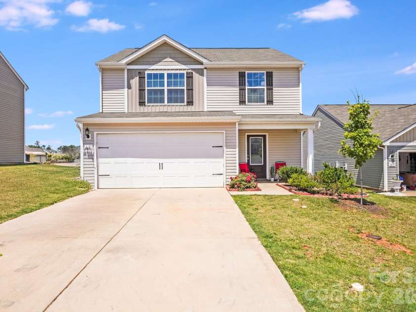 611 Maddox Drive, Shelby, NC 28152.  MLS# CAR4281912, YatesRealty ID 10931. 