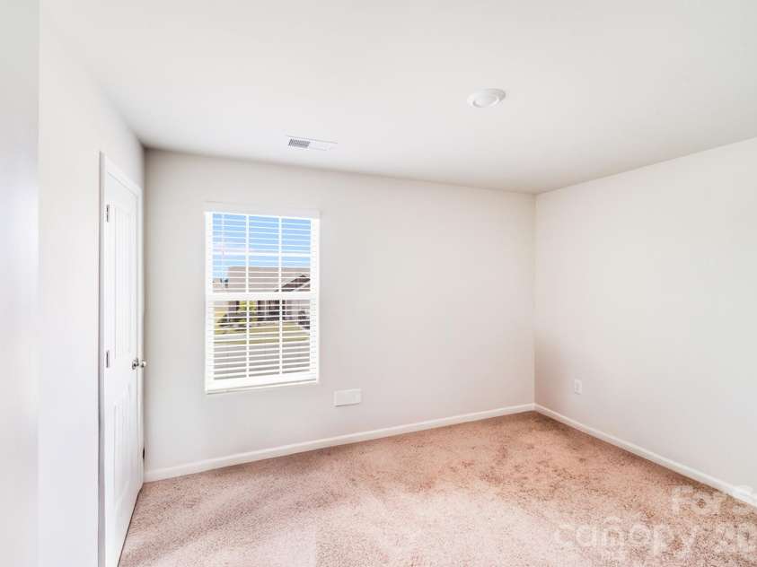 611 Maddox Drive, Shelby, NC 28152.  MLS# CAR4281912, YatesRealty ID 10931. 