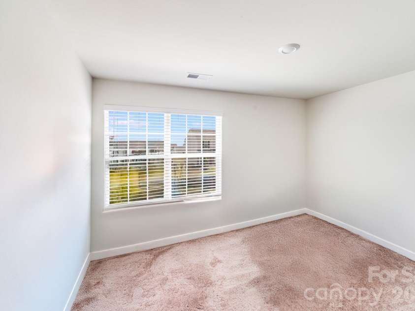 611 Maddox Drive, Shelby, NC 28152.  MLS# CAR4281912, YatesRealty ID 10931. 
