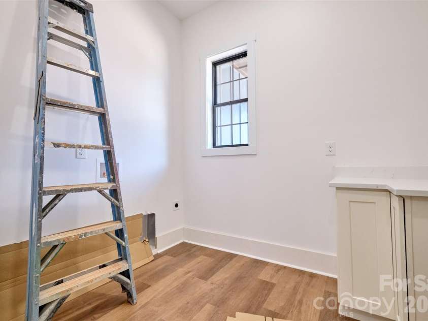 5104 Lowie Lane, Gastonia, NC 28056.  MLS# CAR4327132, YatesRealty ID 10932. Laundry room