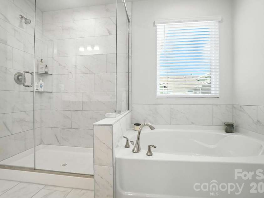 1641 Unison Drive, Charlotte, NC 28262.  MLS# CAR4341547, YatesRealty ID 10934. 