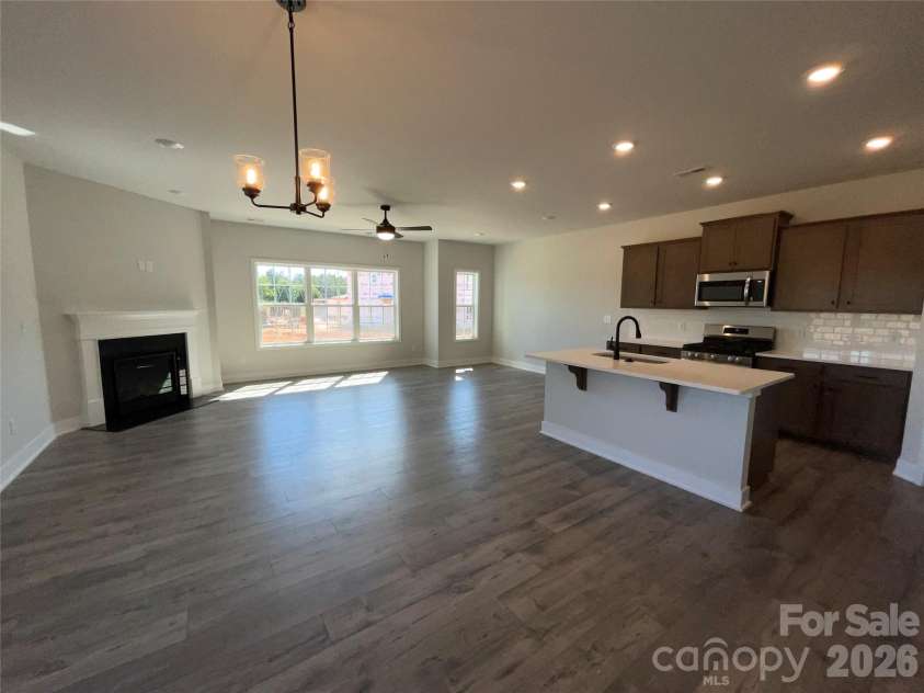 719 Pinecone Drive, Gastonia, NC 28056.  MLS# CAR4360216, YatesRealty ID 10938. 