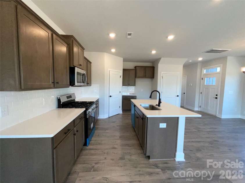 719 Pinecone Drive, Gastonia, NC 28056.  MLS# CAR4360216, YatesRealty ID 10938. 