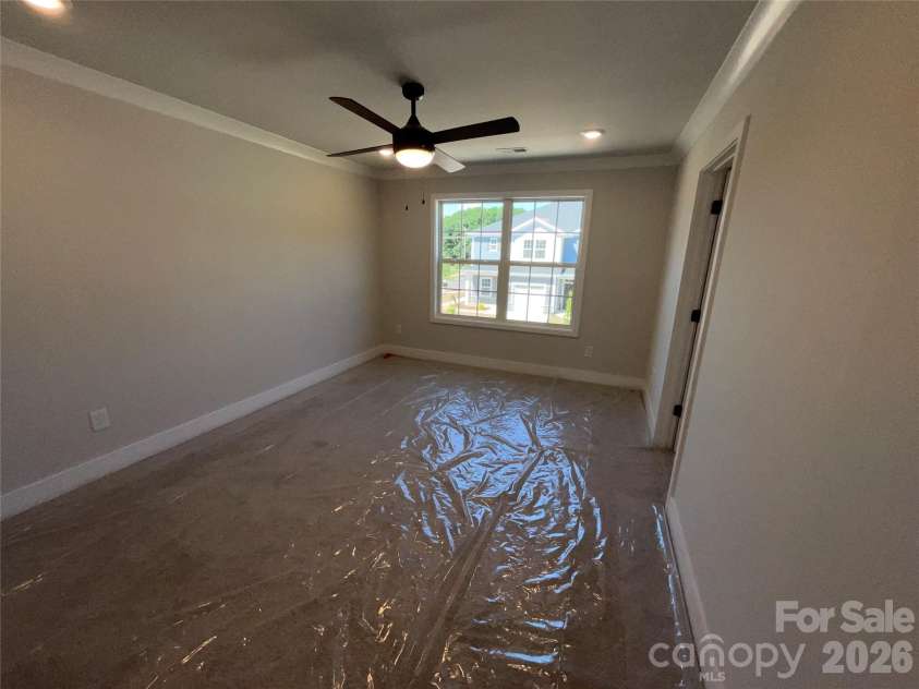 719 Pinecone Drive, Gastonia, NC 28056.  MLS# CAR4360216, YatesRealty ID 10938. 