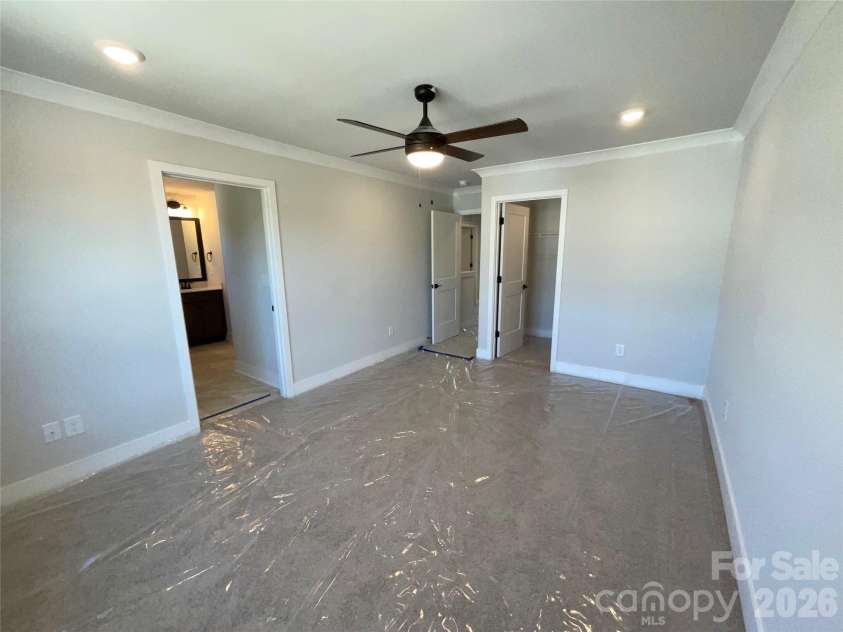 719 Pinecone Drive, Gastonia, NC 28056.  MLS# CAR4360216, YatesRealty ID 10938. 