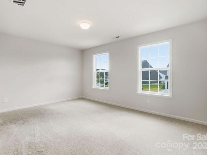 17909 Wilbanks Drive, Charlotte, NC 28278.  MLS# CAR4310693, YatesRealty ID 1094. Secondary bedroom