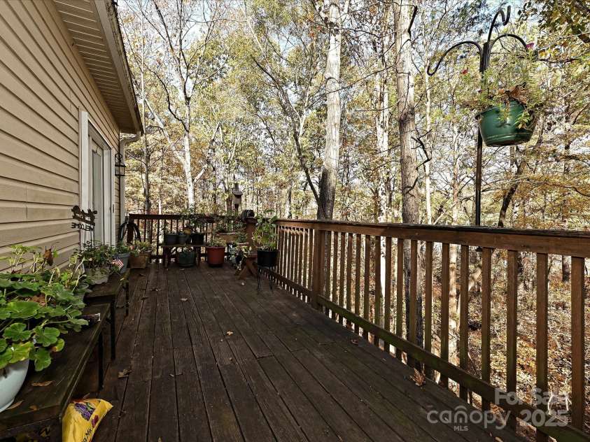 25040 Timberlake Drive, Tega Cay, SC 29708.  MLS# CAR4203265, YatesRealty ID 1094. 