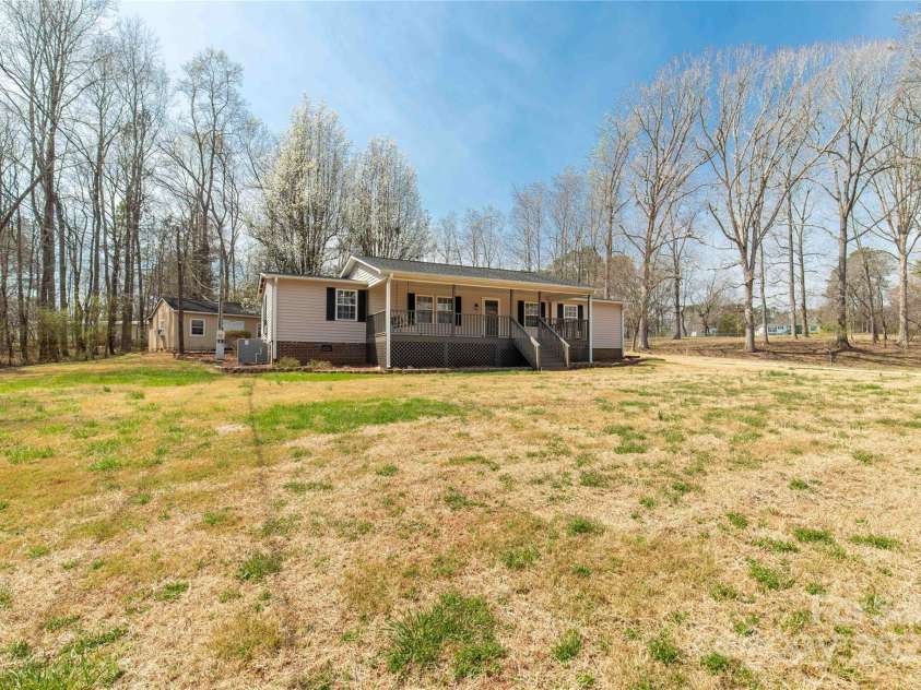 4604 Karwood Drive, Rock Hill, SC 29732.  MLS# CAR4233684, YatesRealty ID 10940. 