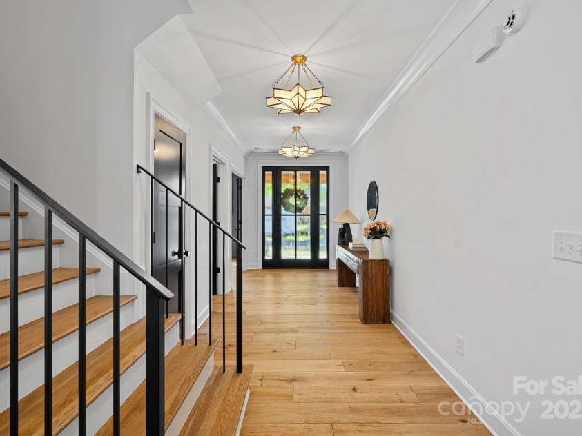 3209 Mayfield Avenue, Charlotte, NC 28209.  MLS# CAR4248902, YatesRealty ID 10941. 