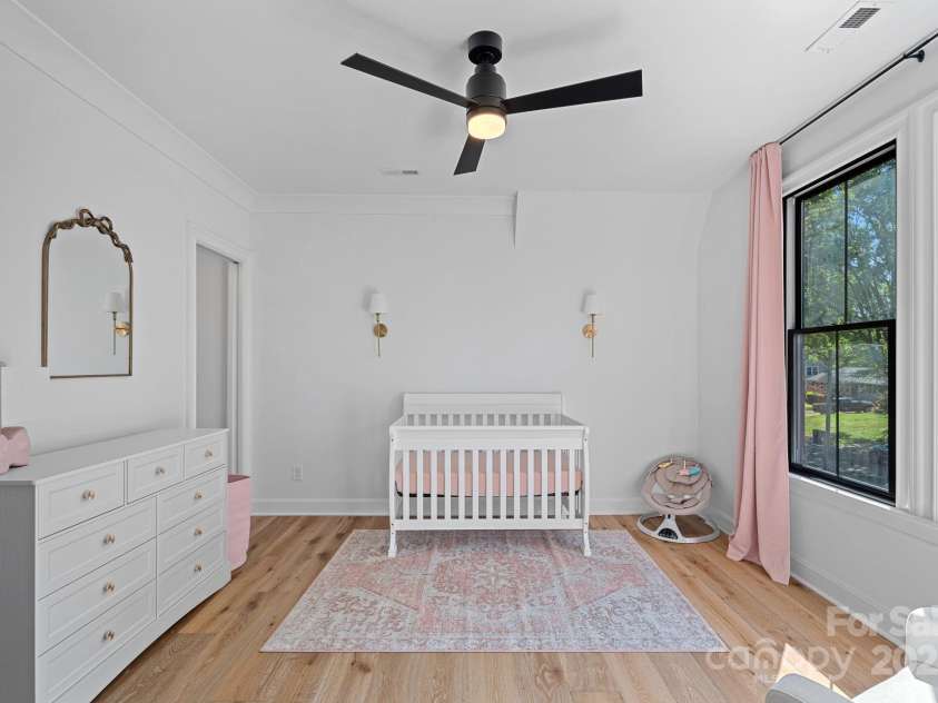 3209 Mayfield Avenue, Charlotte, NC 28209.  MLS# CAR4248902, YatesRealty ID 10941. 
