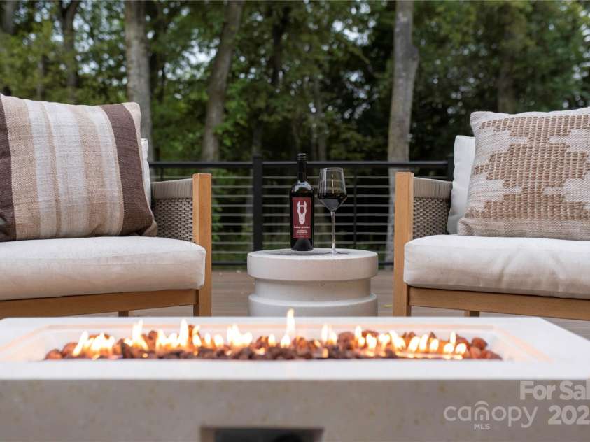 9849 Rich Hatchet Road, Huntersville, NC 28078.  MLS# CAR4321096, YatesRealty ID 10943. 