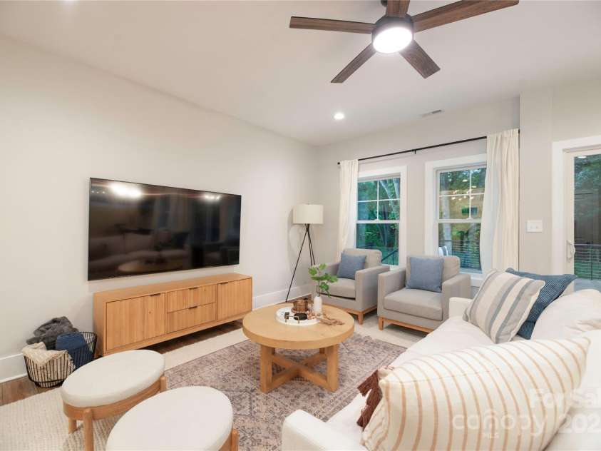 9849 Rich Hatchet Road, Huntersville, NC 28078.  MLS# CAR4321096, YatesRealty ID 10943. 