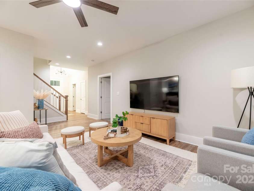 9849 Rich Hatchet Road, Huntersville, NC 28078.  MLS# CAR4321096, YatesRealty ID 10943. 