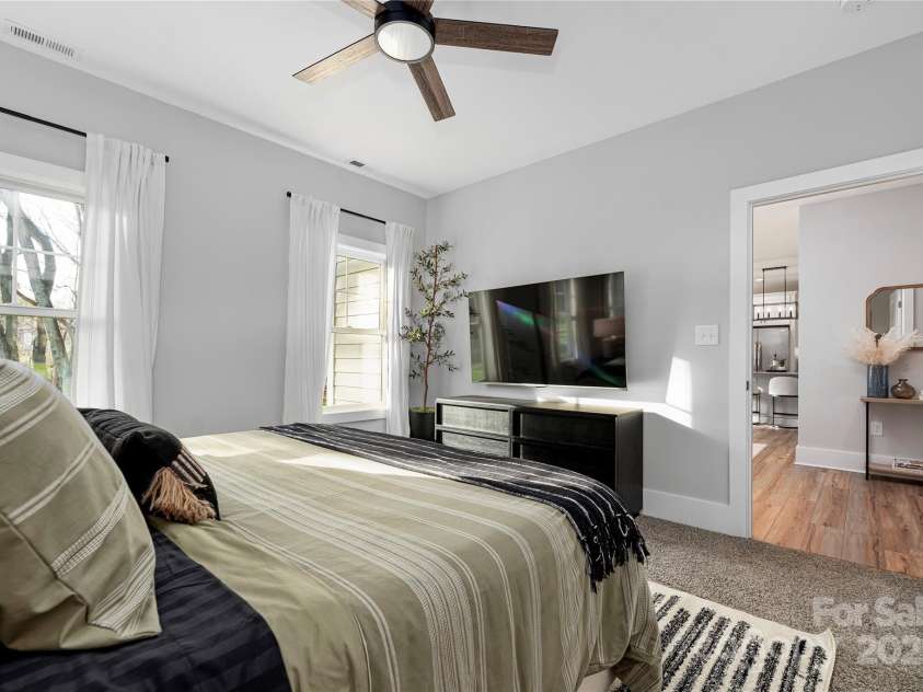 9849 Rich Hatchet Road, Huntersville, NC 28078.  MLS# CAR4321096, YatesRealty ID 10943. 