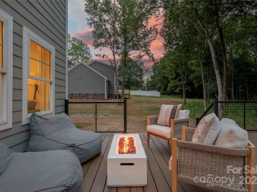 9849 Rich Hatchet Road, Huntersville, NC 28078.  MLS# CAR4321096, YatesRealty ID 10943. 