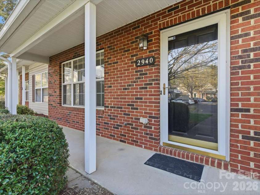 2940 Mayer House Court, Charlotte, NC 28214.  MLS# CAR4365123, YatesRealty ID 10945. 